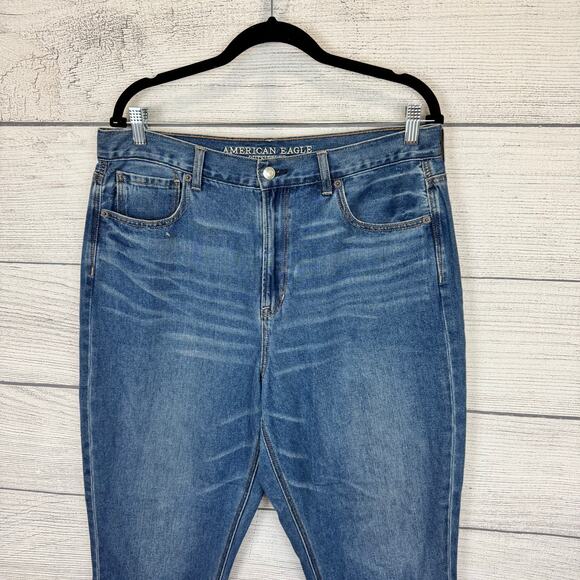 American Eagle Plus Size High Rise Mom Jeans Size 14 - Picture 2 of 10